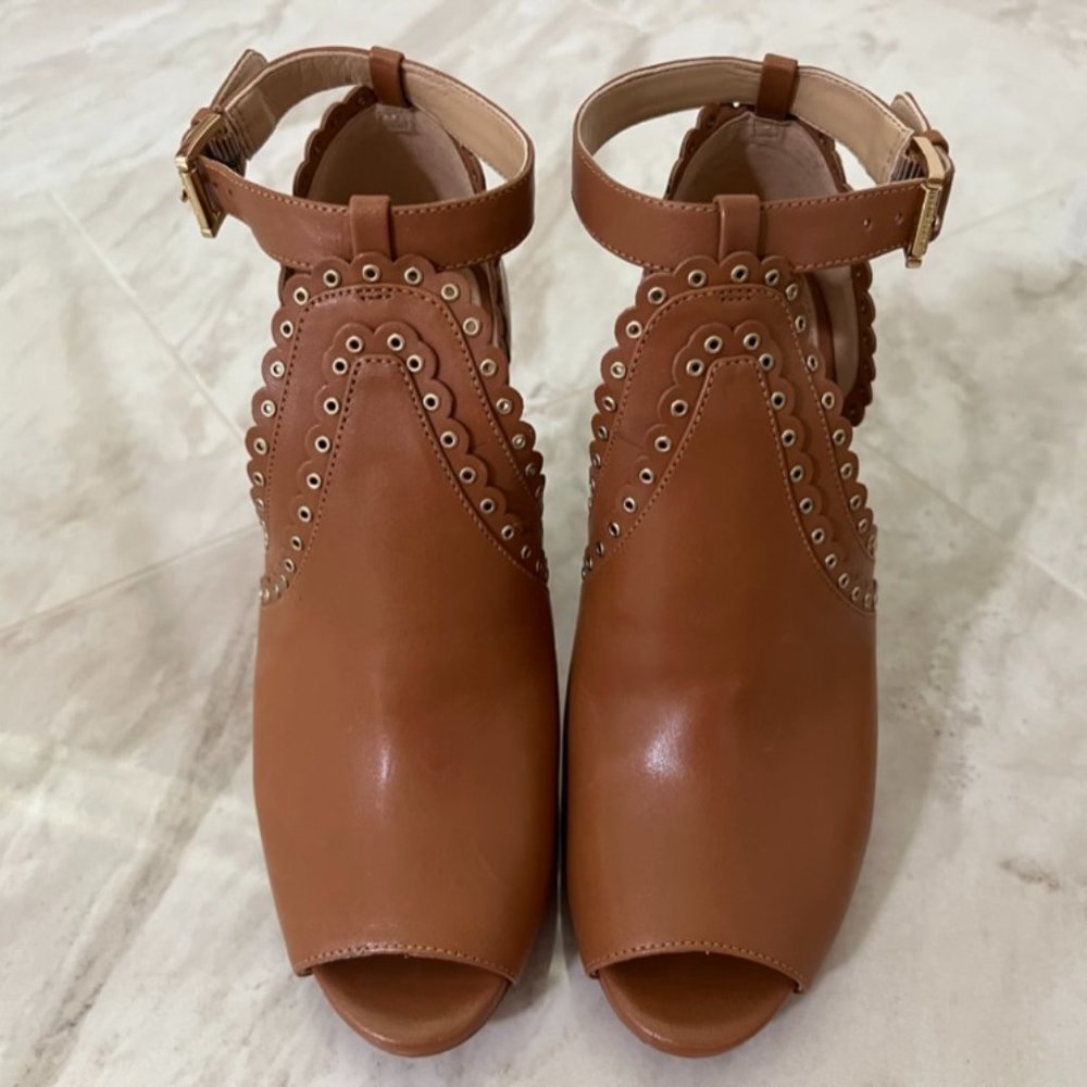 Michael  Michael Kors Leather Heels